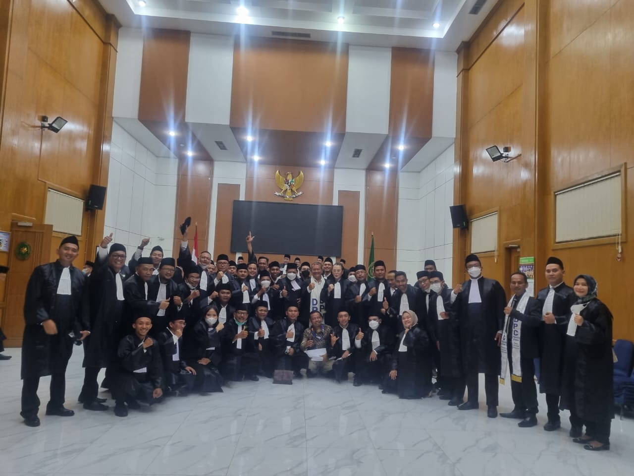 Penyumpahan dan Pengangkatan DPC Karawang di Pengadilan Tinggi Bandung - 14 Maret 2023. Peserta yang mengikuti sebanyak 62 orang