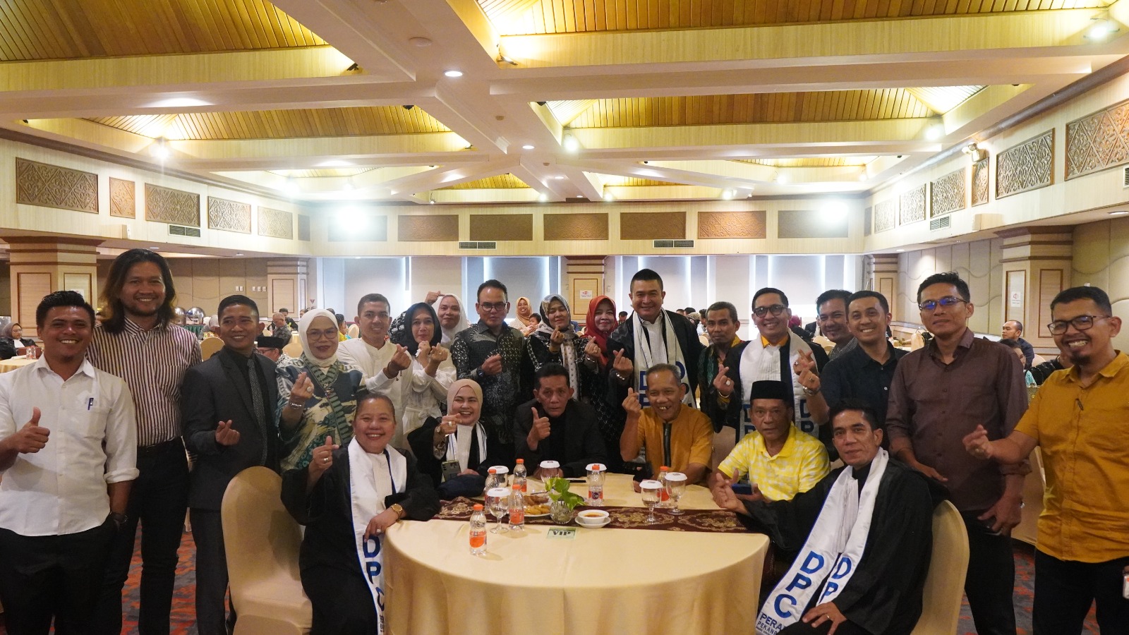 DPC PERADI SAI Pekanbaru melaksanakan pengangkatan dan pelantikan Advokat, pada tanggal 20 Maret 2024 di Hotel Pangeran, Pekanbaru. Lalu, Setelah agenda Pengangkatan dan Pelantikan, kegiatan dilanjutkan Silaturahmi dengan Berbuka puasa bersama seluruh pengurus dan Anggota DPC Pekanbaru, dan Agenda Pengambilan sumpah janji Advokat dilakukan di Pengadilan Tinggi, Riau pada 21 Maret 2024, dengan jumlah Advokat yang dilantik 15 Orang.