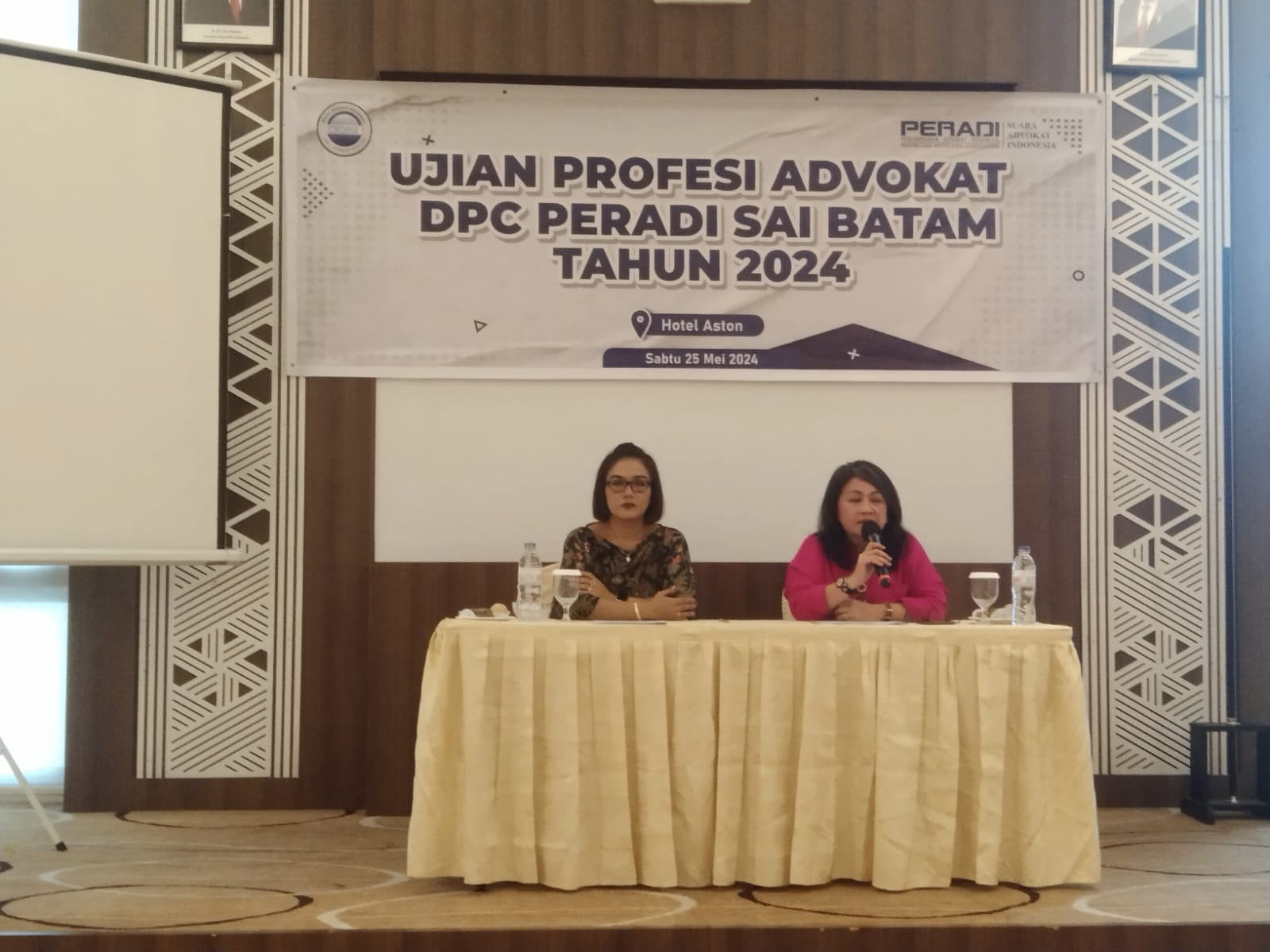 Telah dilaksanakan Ujian Profesi Advokat (UPA) DPC PERADI SAI Batam tahun 2024, pada Sabtu, 25 Mei 2024 di Hotel Aston, Batam